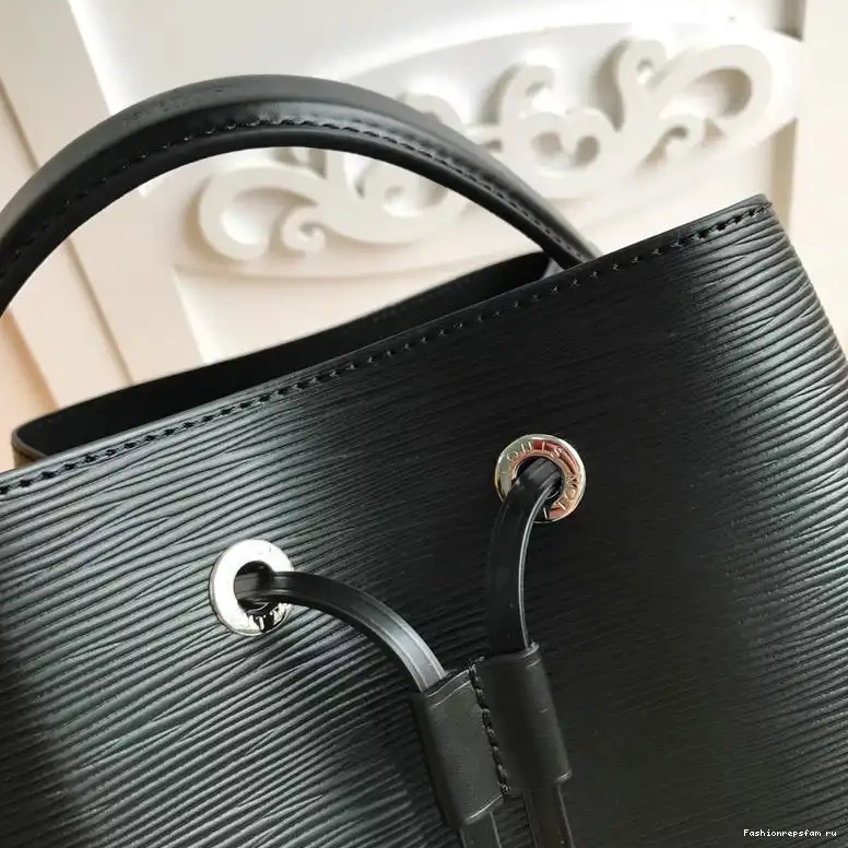Fashionrepsfam ru Bags LV 19T1L0461 0704